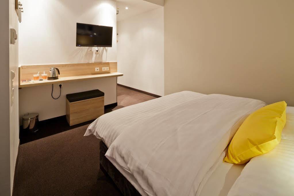 B&B Hotel Muenchen-Olympiapark Eksteriør billede